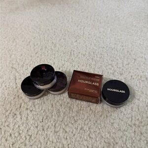 Hourglass Veil Setting Powder Collection